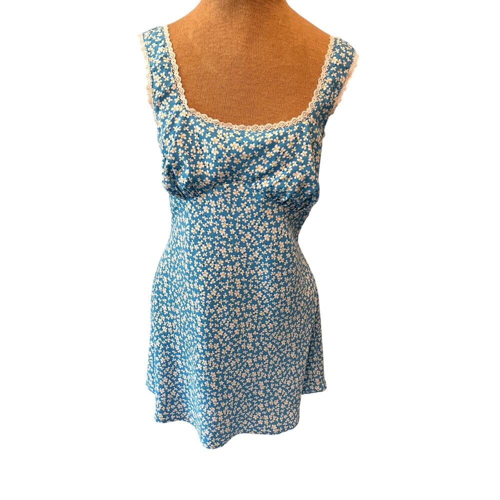 Le Lis blue floral mini dress lace trim square neck cottage core coquette Y2K